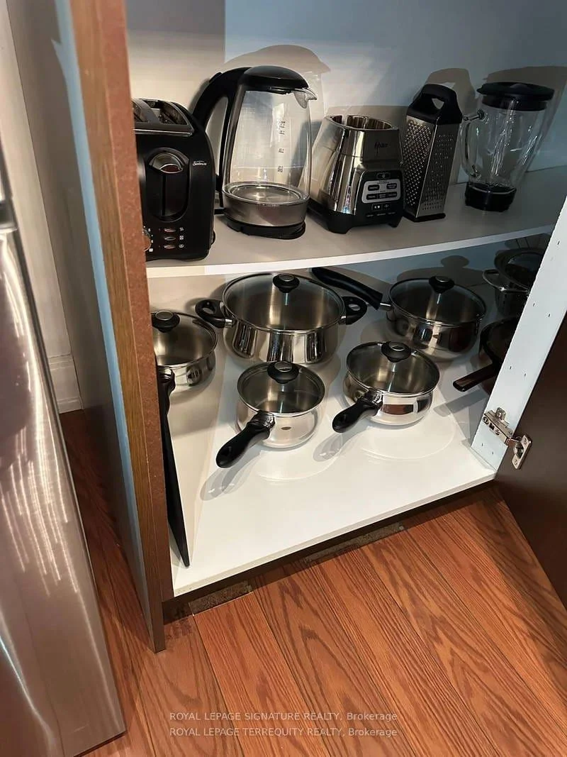 Photo 20 of Unit 1704, 2191 Yonge Street, Toronto, Mount Pleasant West — HOMEH