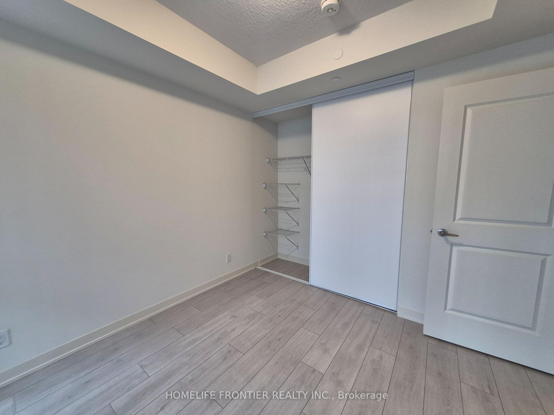 Photo 13 of Unit 1915, 4955 Yonge Street, North York, Willowdale East — HOMEH