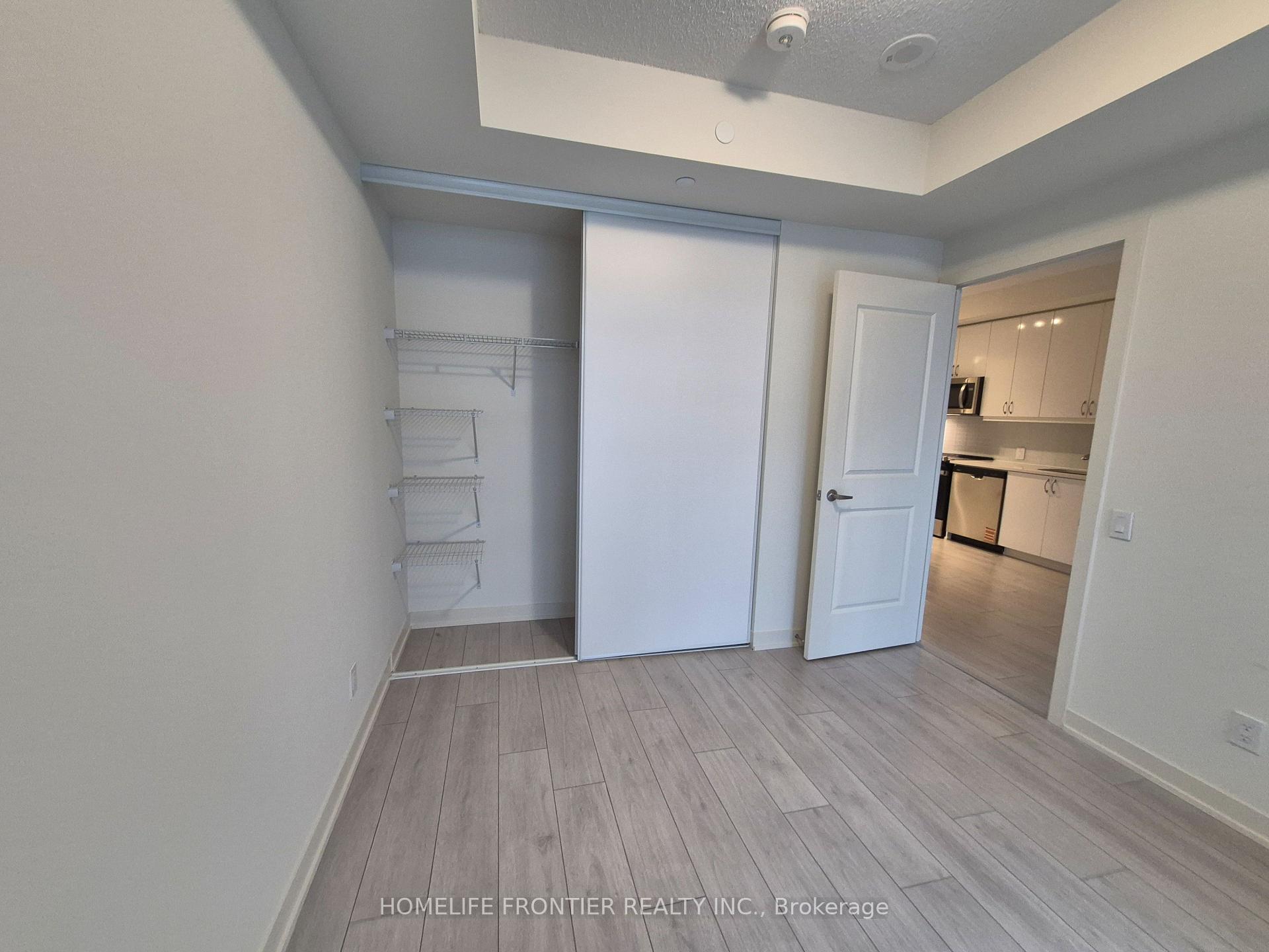 Photo 14 of Unit 1915, 4955 Yonge Street, North York, Willowdale East — HOMEH