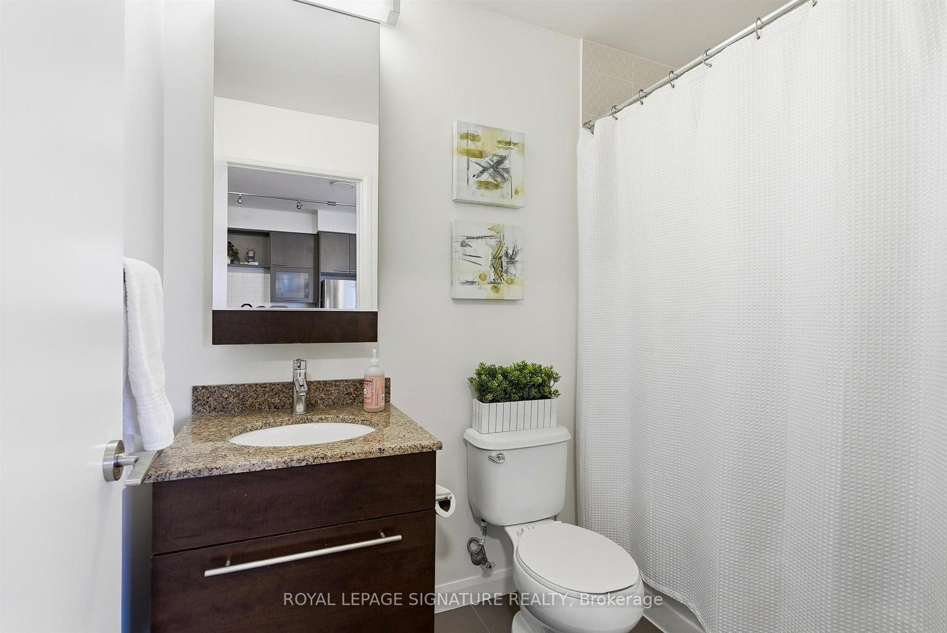 Photo 8 of Unit 2009, 500 Sherbourne Street, Toronto, North St. James Town — HOMEH