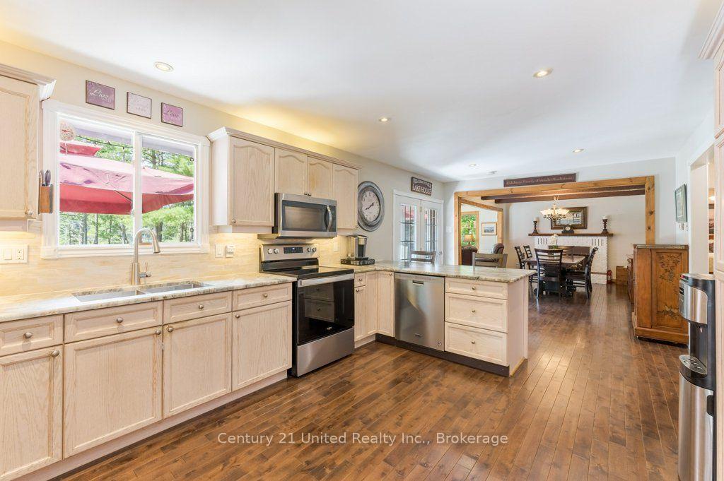 Photo 10 of 41 Hall Crescent, Trent Lakes — HOMEH