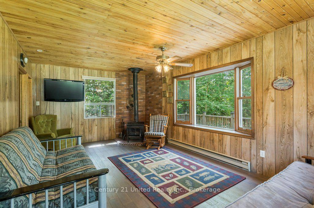 Photo 23 of 41 Hall Crescent, Trent Lakes — HOMEH