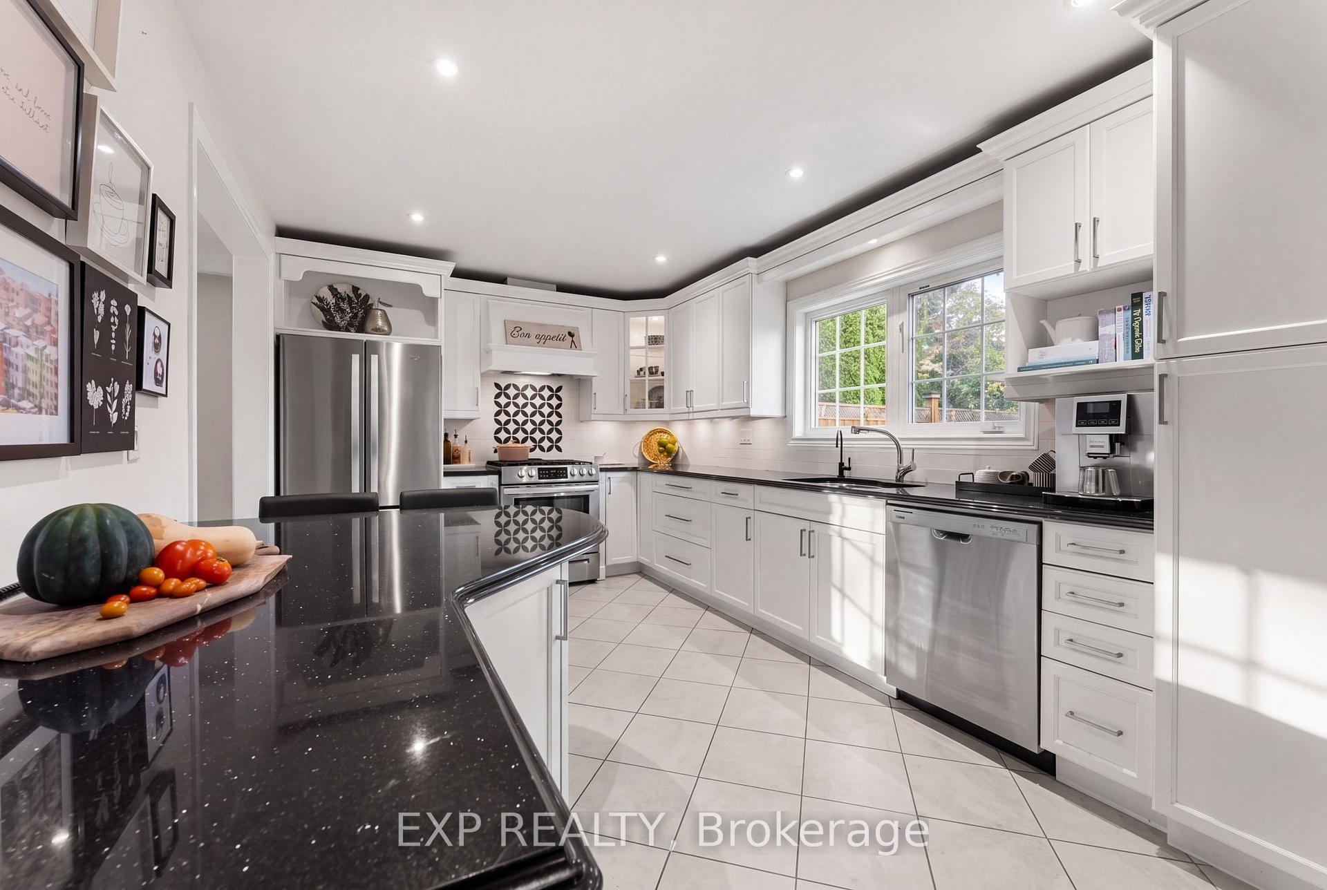 Photo 17 of 1317 Tredmore Drive, Mississauga, Clarkson — HOMEH