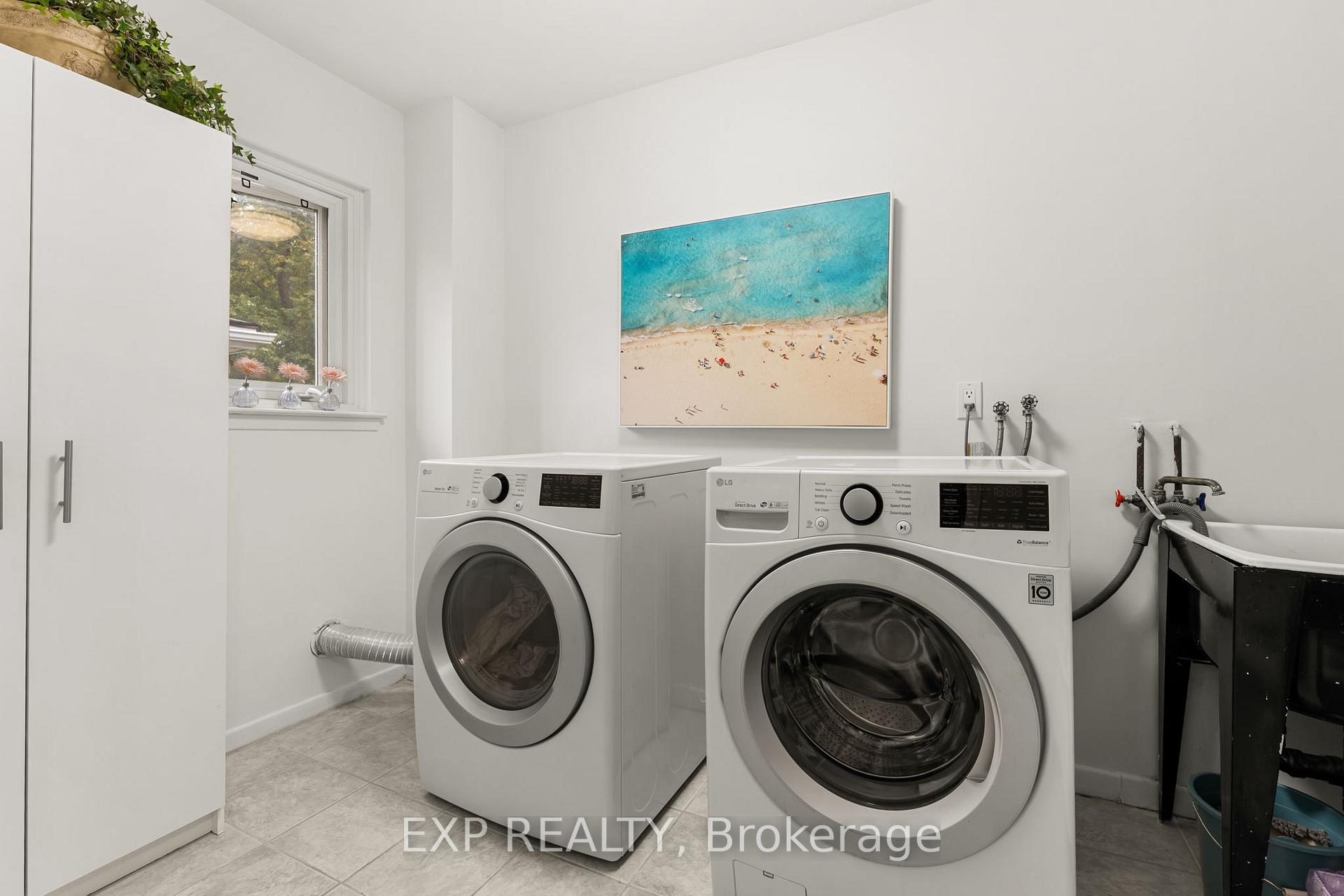 Photo 25 of 1317 Tredmore Drive, Mississauga, Clarkson — HOMEH