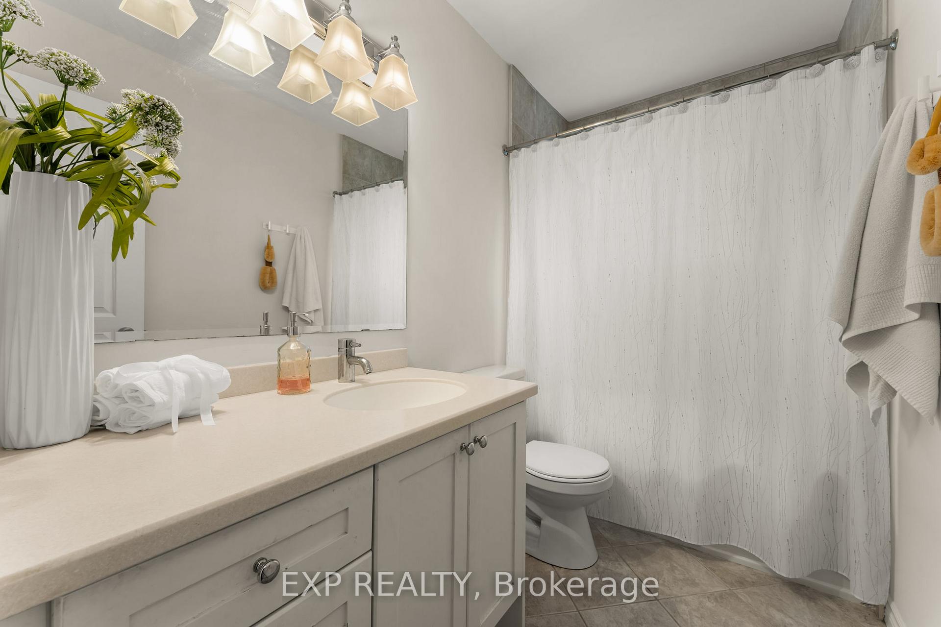 Photo 39 of 1317 Tredmore Drive, Mississauga, Clarkson — HOMEH