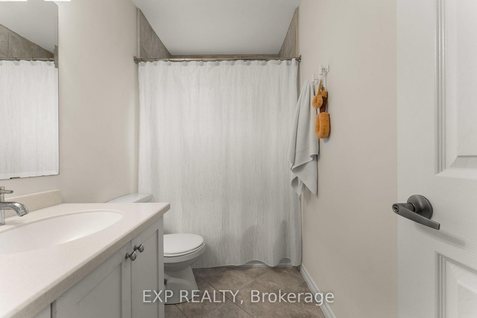 Photo 40 of 1317 Tredmore Drive, Mississauga, Clarkson — HOMEH