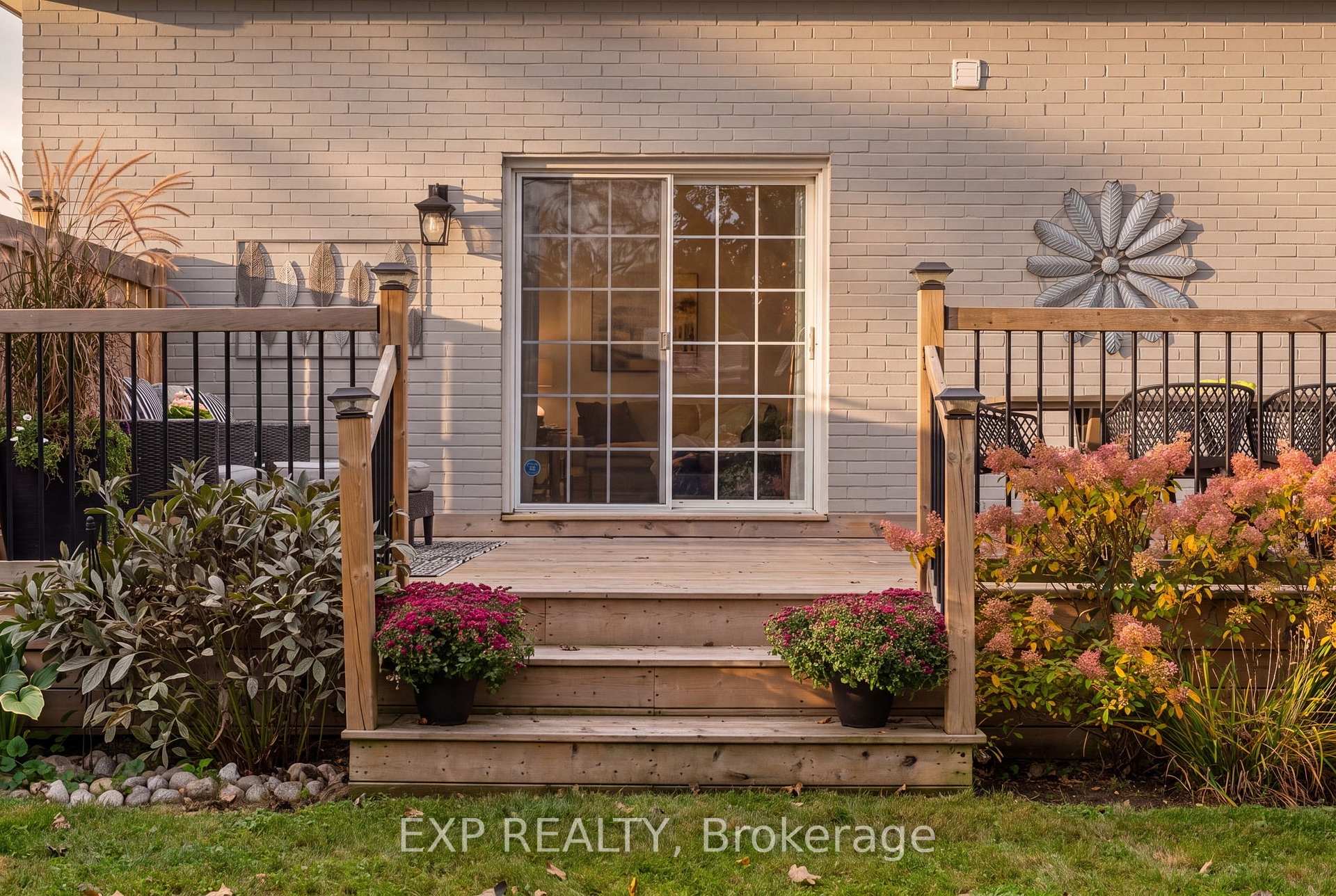 Photo 51 of 1317 Tredmore Drive, Mississauga, Clarkson — HOMEH