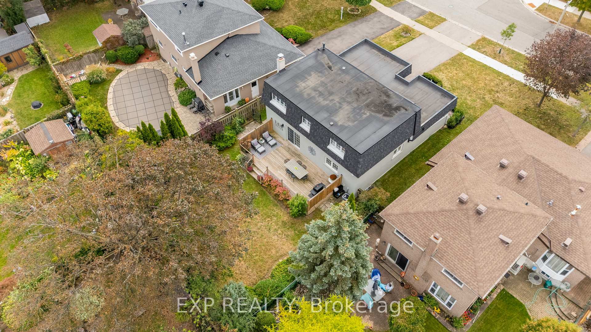 Photo 54 of 1317 Tredmore Drive, Mississauga, Clarkson — HOMEH