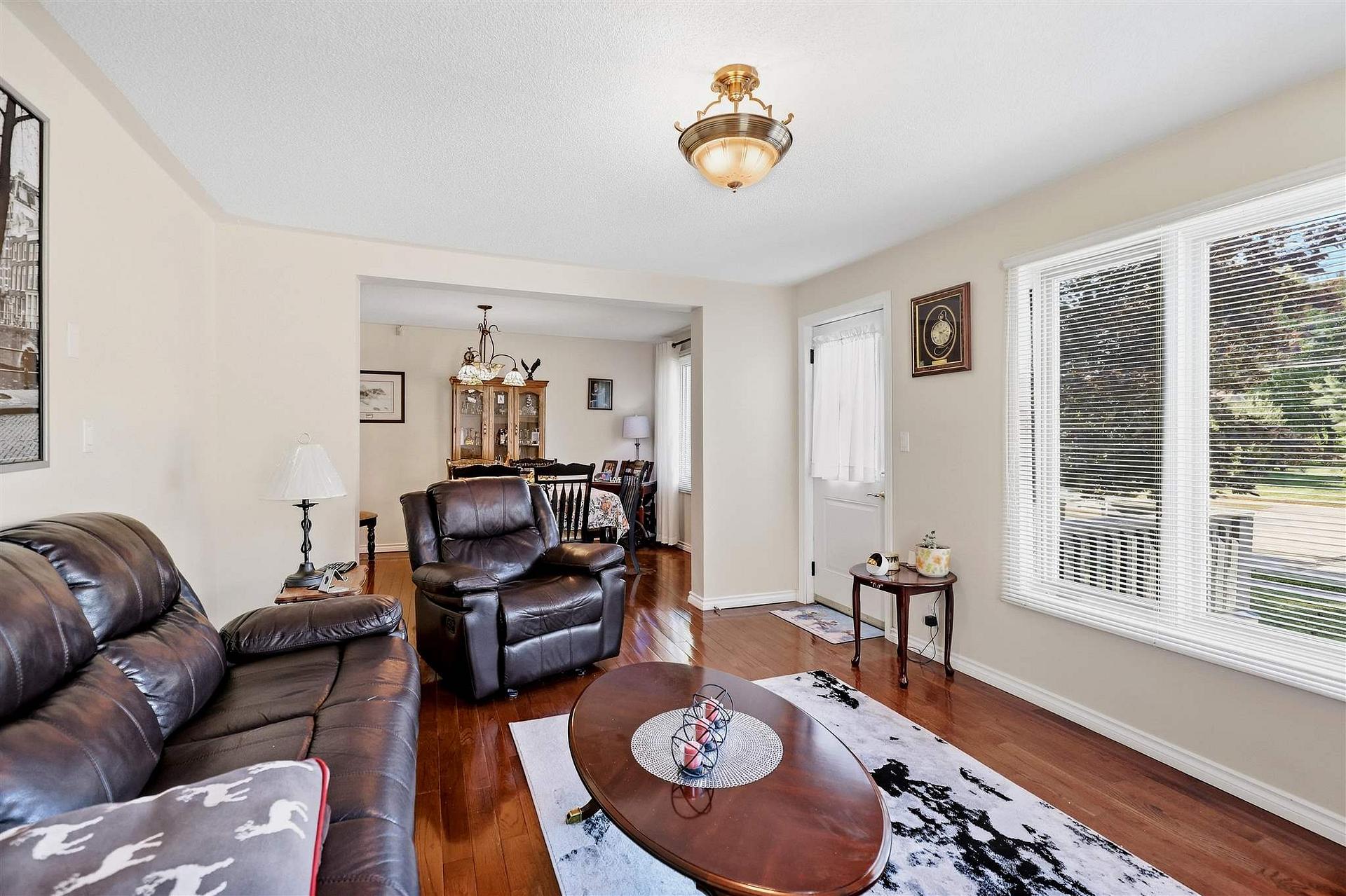 Photo 3 of 435 Chambers Avenue, Sault Ste Marie, Ward 1 — HOMEH