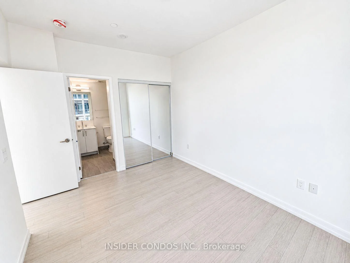 Photo 13 of Unit 1908, 4010 Eglinton Avenue W, Etobicoke, Humber Heights — HOMEH