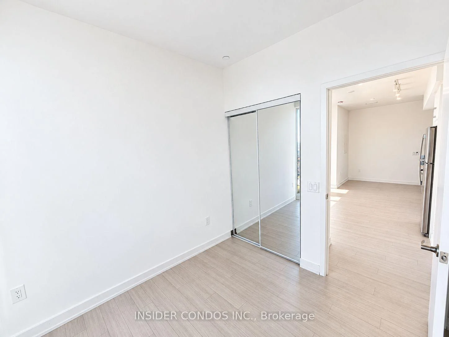 Photo 15 of Unit 1908, 4010 Eglinton Avenue W, Etobicoke, Humber Heights — HOMEH