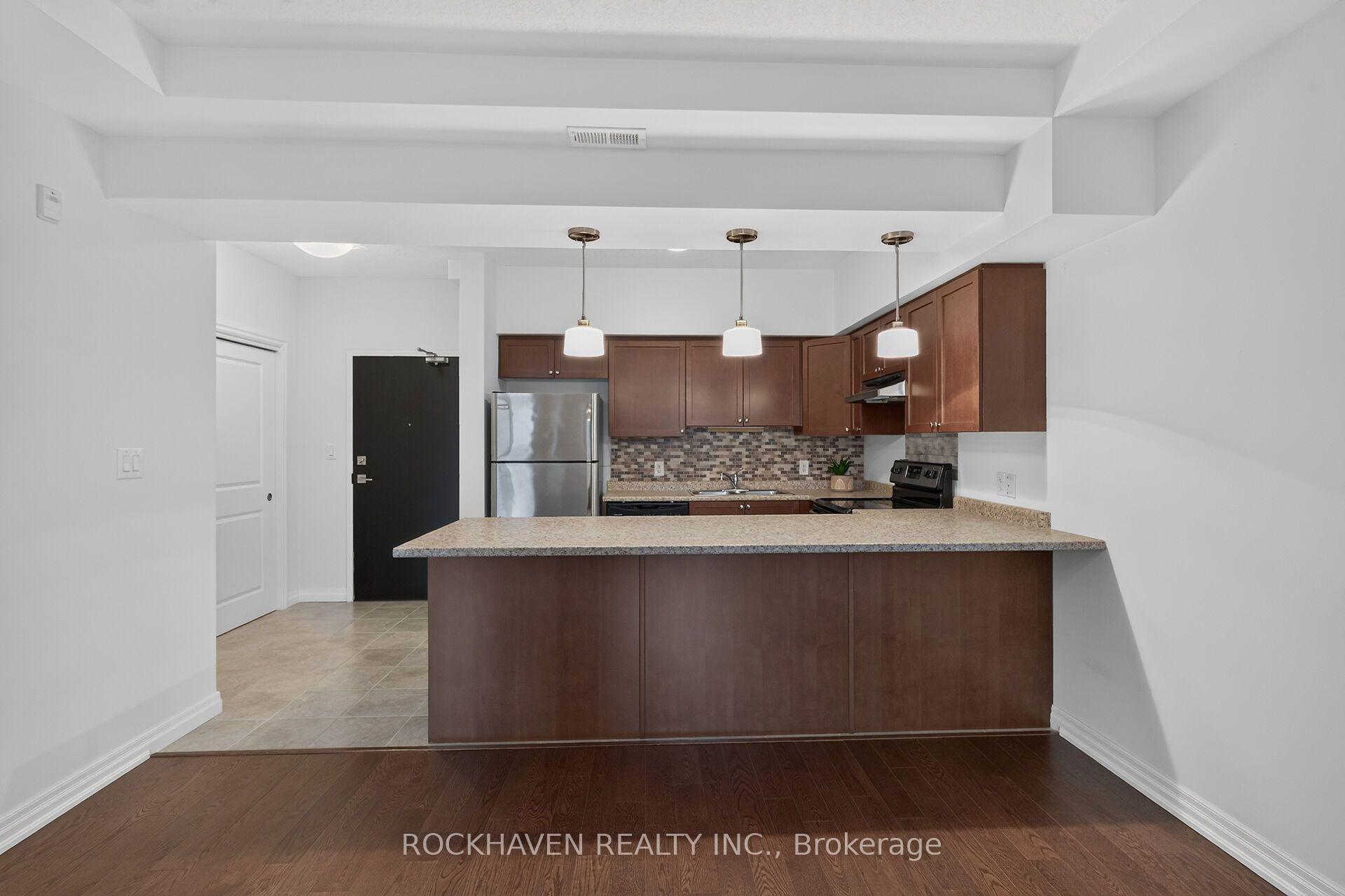 Photo 4 of Unit 207, 170 Rockhaven Lane, Hamilton, Waterdown — HOMEH