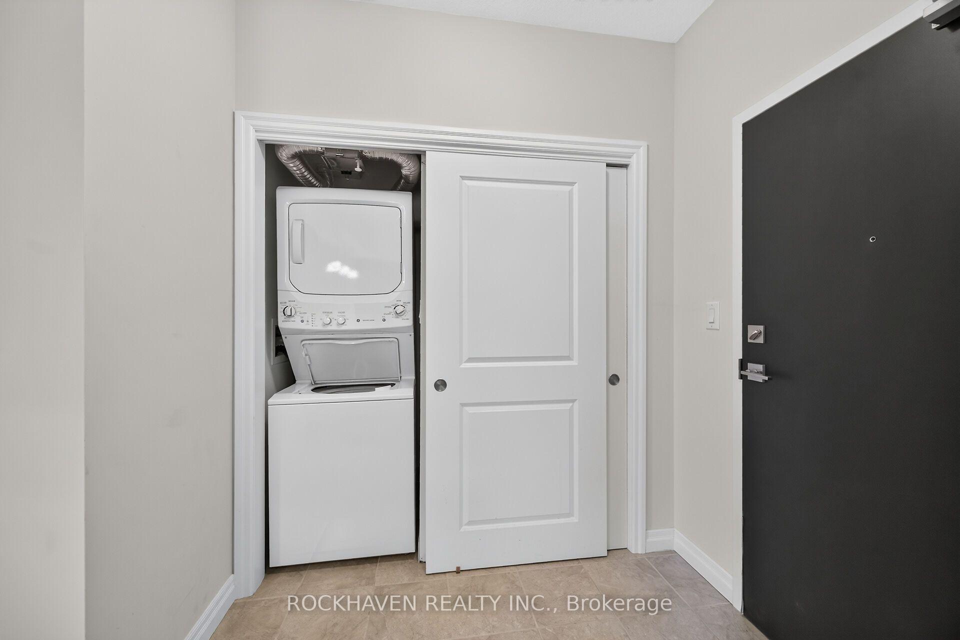Photo 10 of Unit 207, 170 Rockhaven Lane, Hamilton, Waterdown — HOMEH
