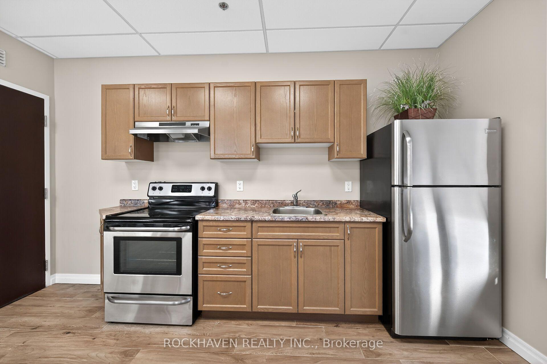 Photo 11 of Unit 207, 170 Rockhaven Lane, Hamilton, Waterdown — HOMEH