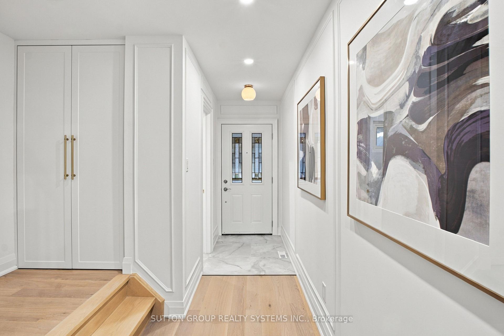 Photo 4 of Unit 26, 1951 Rathburn Road E, Mississauga, Rathwood — HOMEH