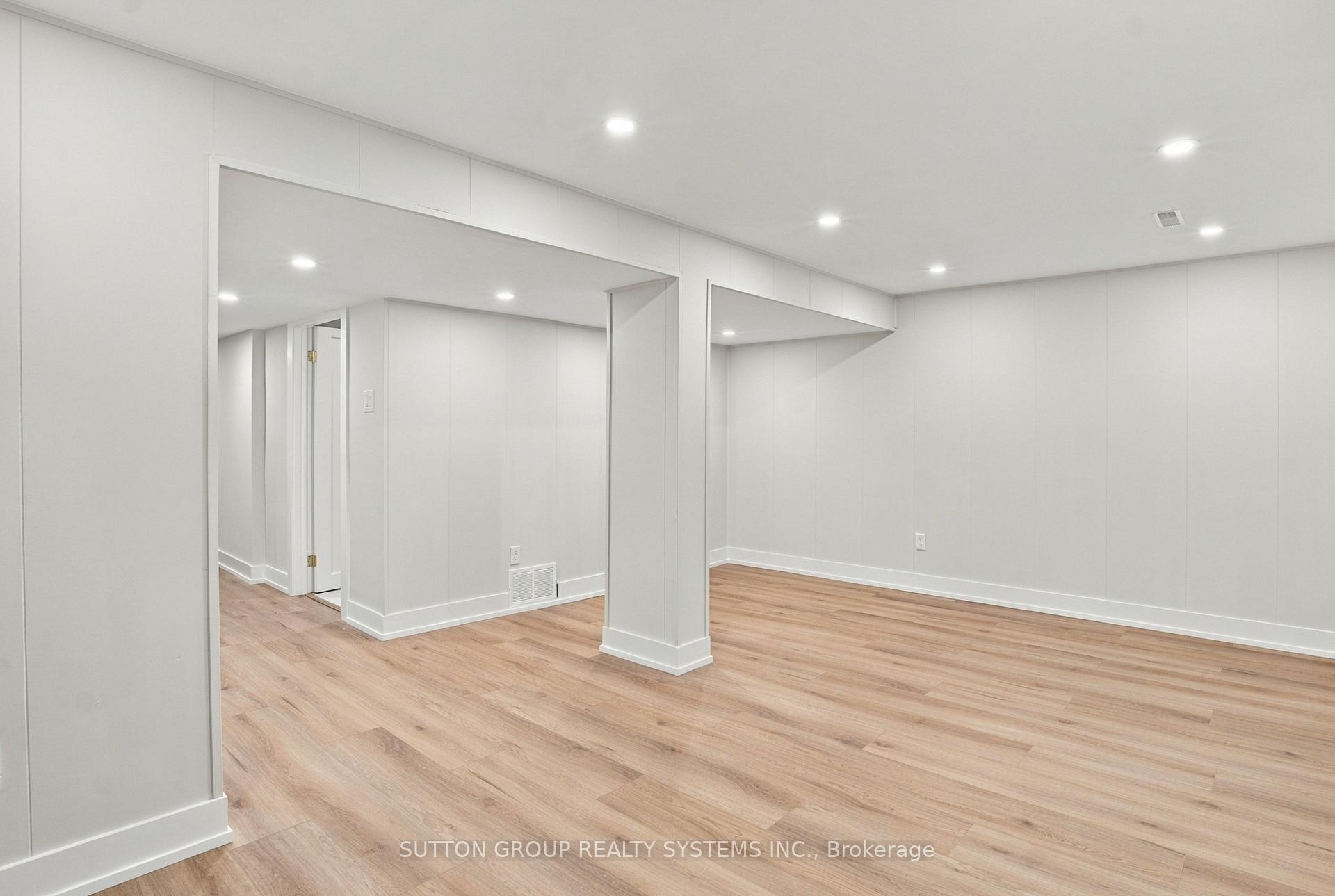 Photo 36 of Unit 26, 1951 Rathburn Road E, Mississauga, Rathwood — HOMEH