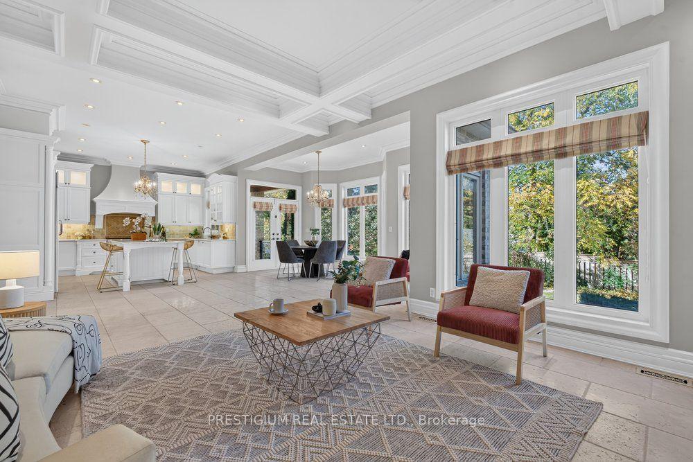 Photo 14 of 110 Munro Boulevard, North York, St. Andrew-Windfields — HOMEH