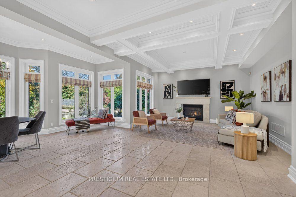 Photo 20 of 110 Munro Boulevard, North York, St. Andrew-Windfields — HOMEH