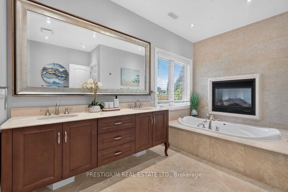 Photo 28 of 110 Munro Boulevard, North York, St. Andrew-Windfields — HOMEH