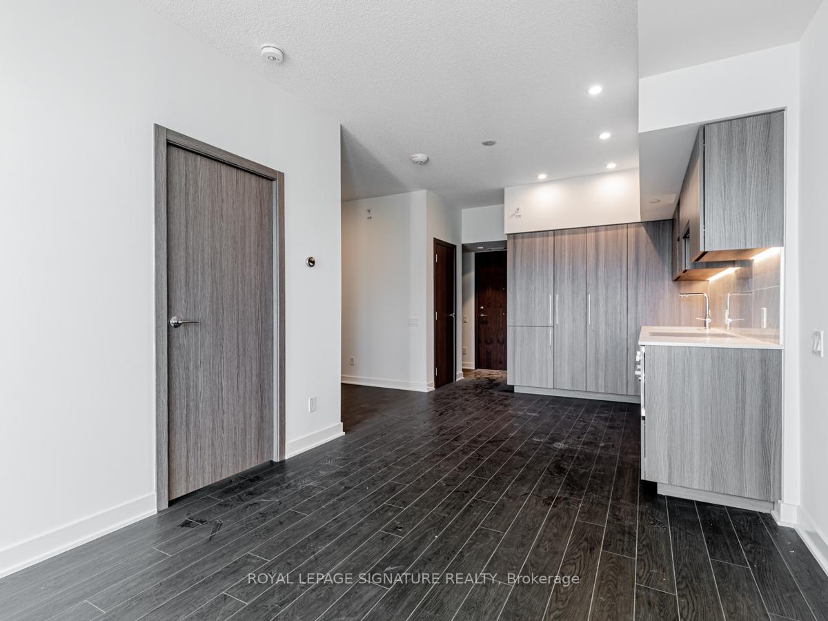 Photo 8 of Unit 2608, 19 Bathurst Street, Toronto, Waterfront Communities — HOMEH