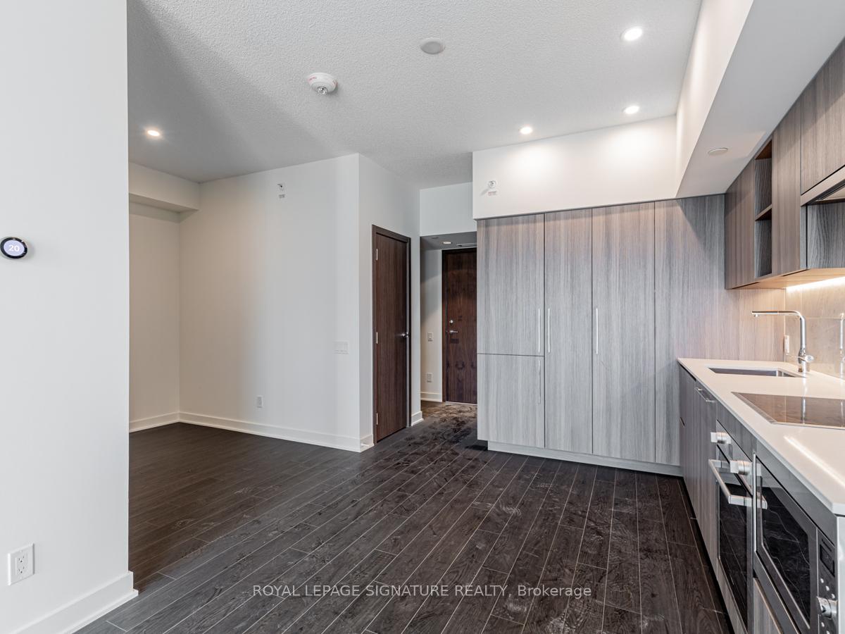 Photo 9 of Unit 2608, 19 Bathurst Street, Toronto, Waterfront Communities — HOMEH