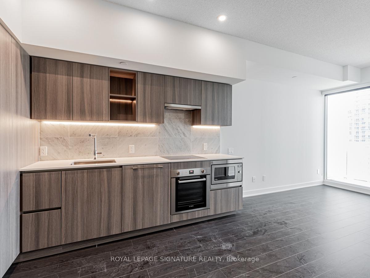 Photo 13 of Unit 2608, 19 Bathurst Street, Toronto, Waterfront Communities — HOMEH