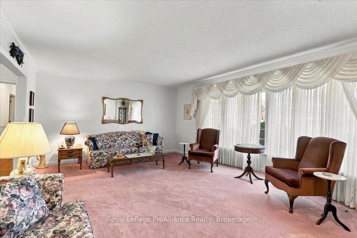 Photo 11 of 9 Parkview Heights, Quinte West, Trenton Ward — HOMEH