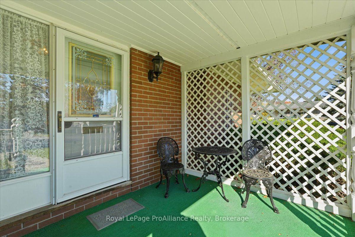 Photo 45 of 9 Parkview Heights, Quinte West, Trenton Ward — HOMEH