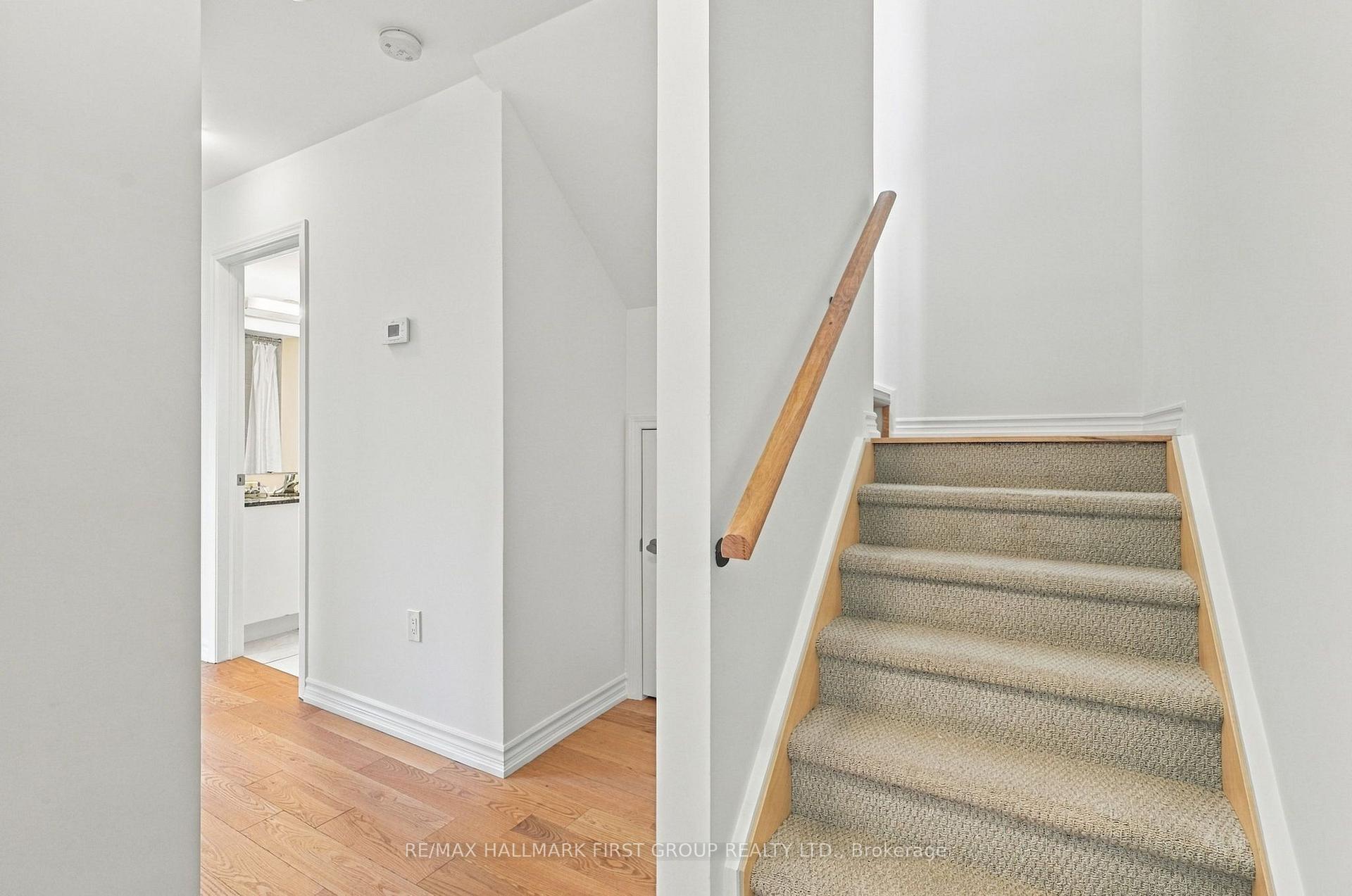 Photo 15 of Unit 33, 9 Clintwood Gate, North York, Parkwoods-Donalda — HOMEH