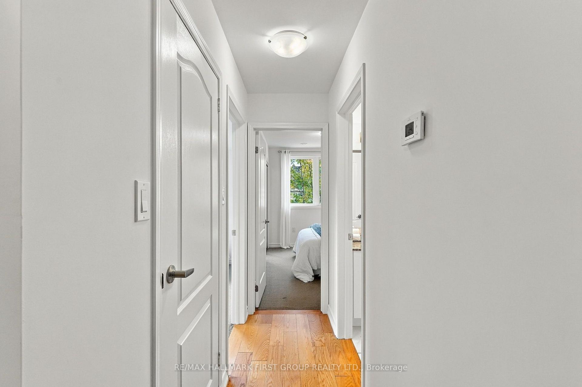 Photo 16 of Unit 33, 9 Clintwood Gate, North York, Parkwoods-Donalda — HOMEH