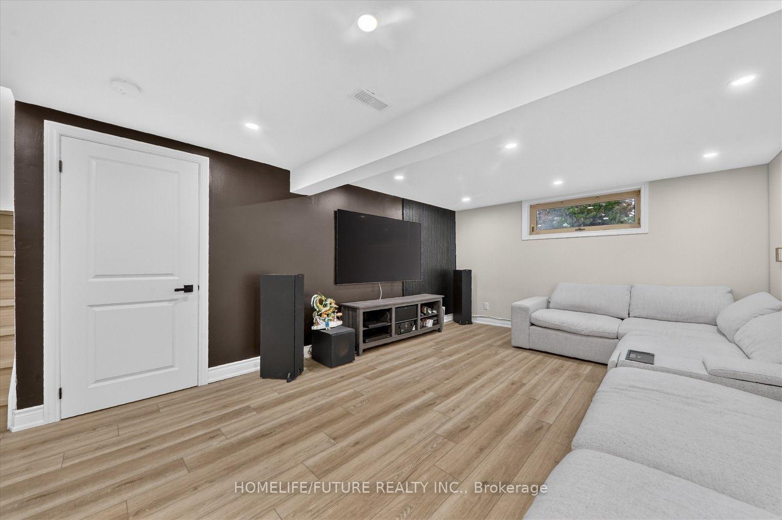 Photo 30 of 7 Toms Court, Whitby, Blue Grass Meadows — HOMEH