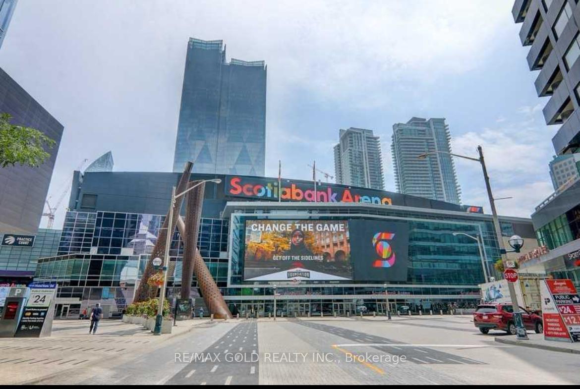 Photo 9 of Unit 2811, 55 Bremner Boulevard, Toronto, Waterfront Communities — HOMEH