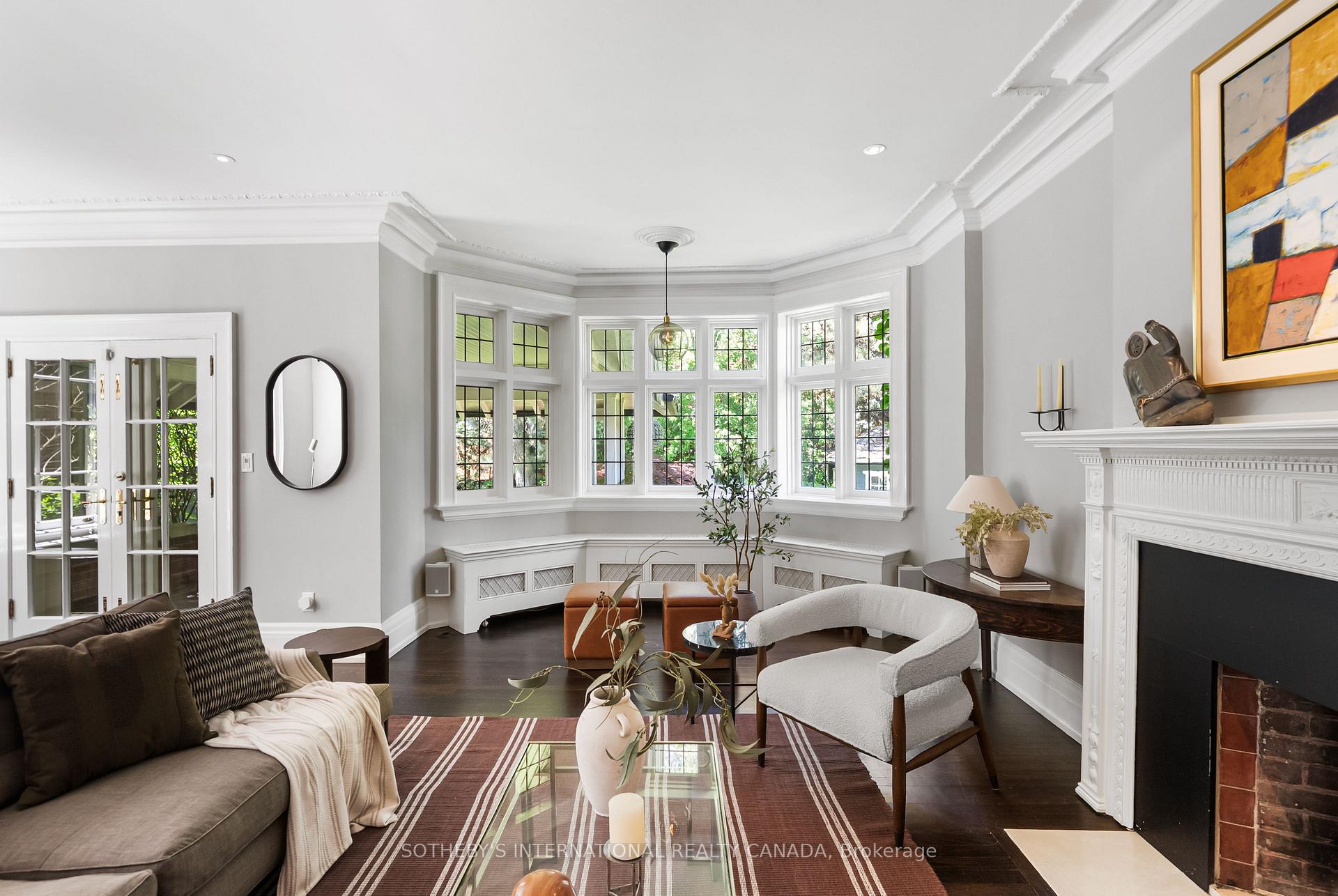 Photo 9 of 236 Poplar Plains Road, Toronto, Casa Loma — HOMEH