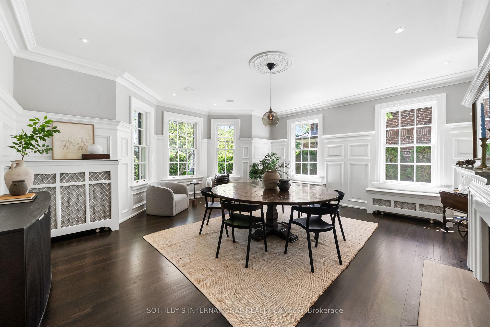 Photo 15 of 236 Poplar Plains Road, Toronto, Casa Loma — HOMEH