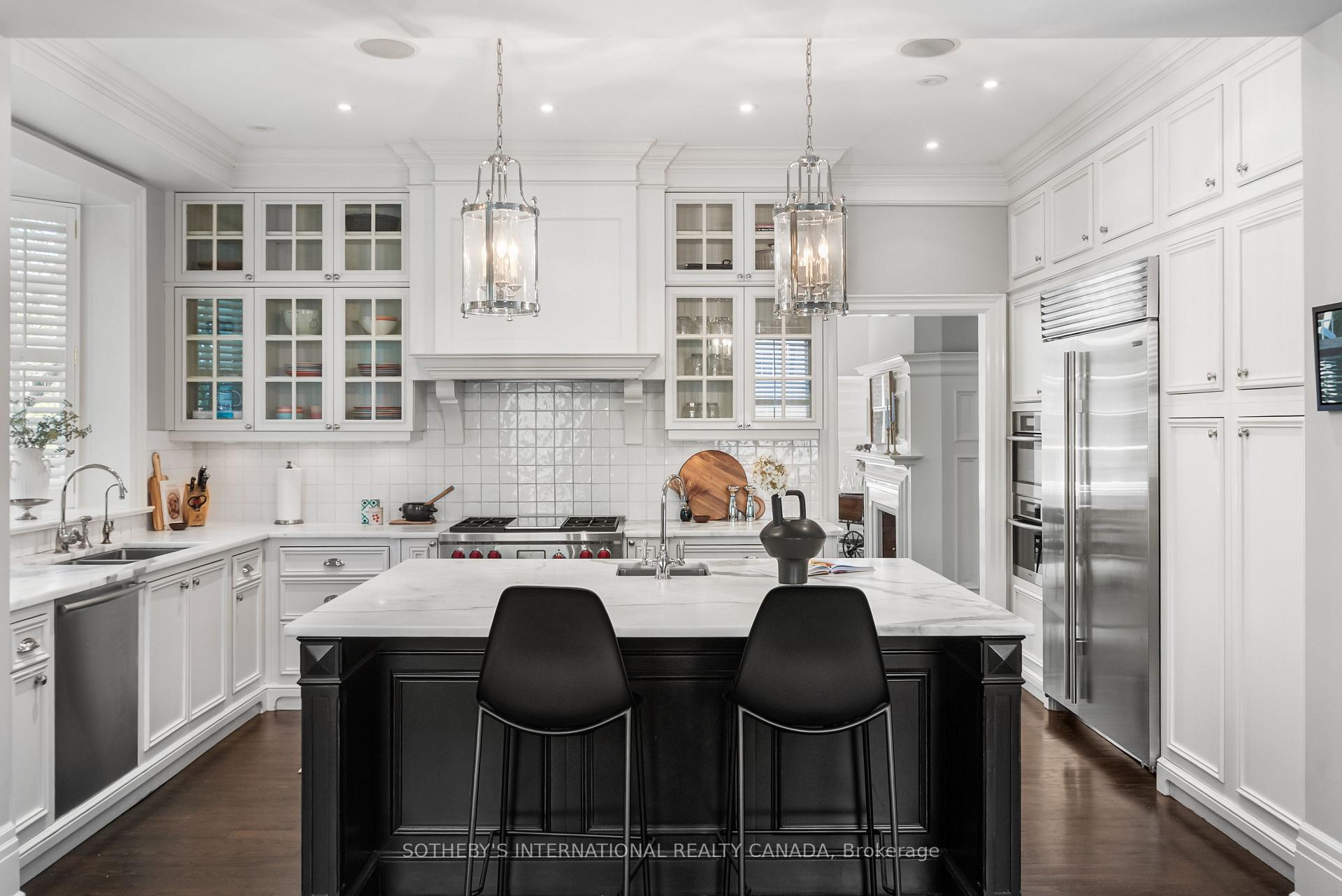 Photo 19 of 236 Poplar Plains Road, Toronto, Casa Loma — HOMEH