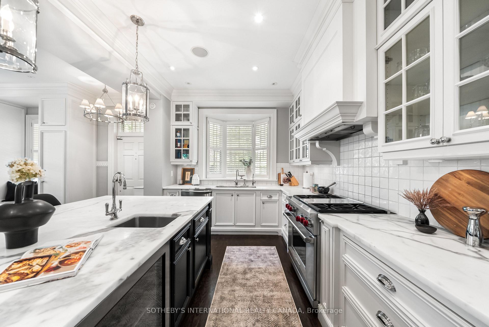 Photo 20 of 236 Poplar Plains Road, Toronto, Casa Loma — HOMEH