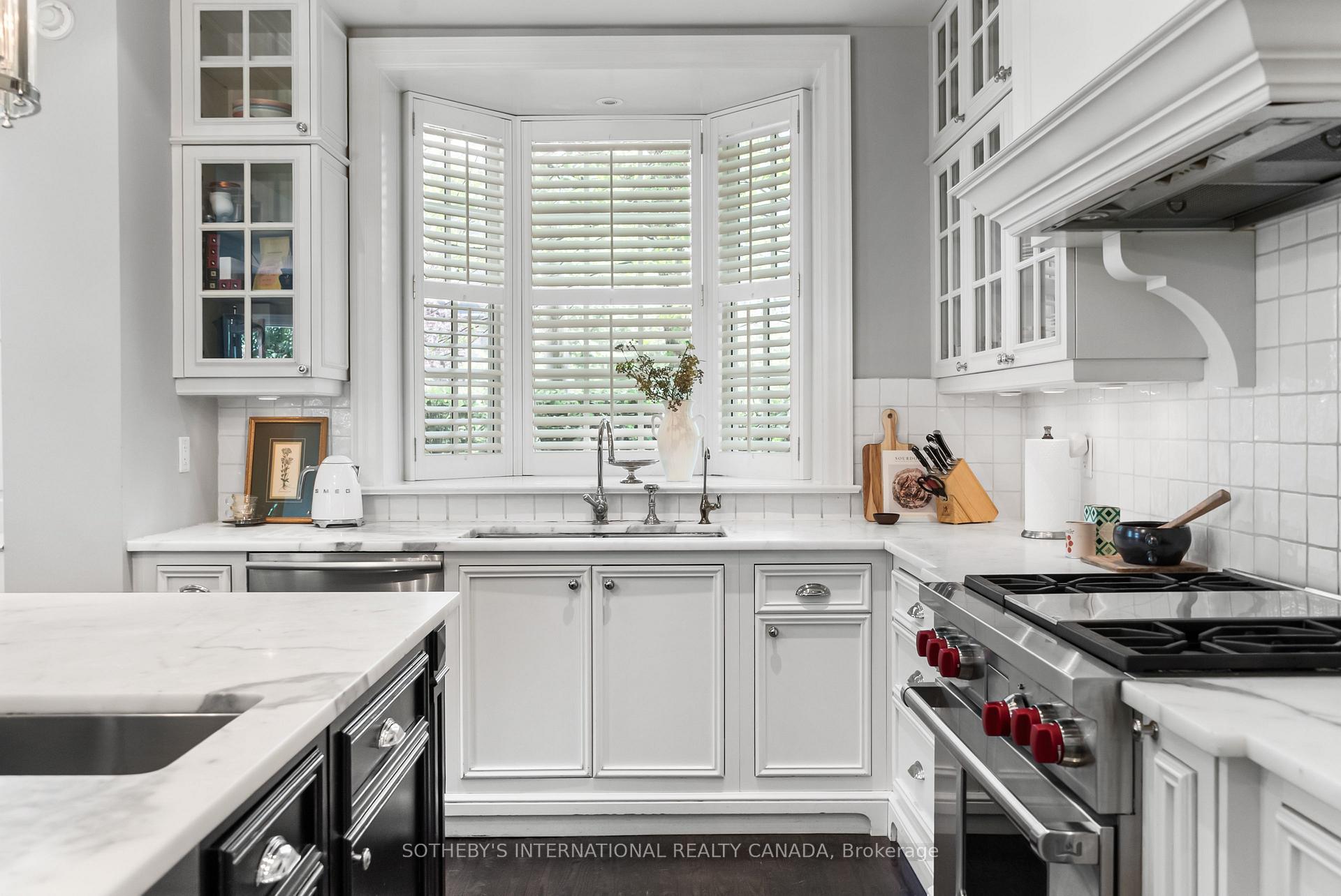 Photo 21 of 236 Poplar Plains Road, Toronto, Casa Loma — HOMEH