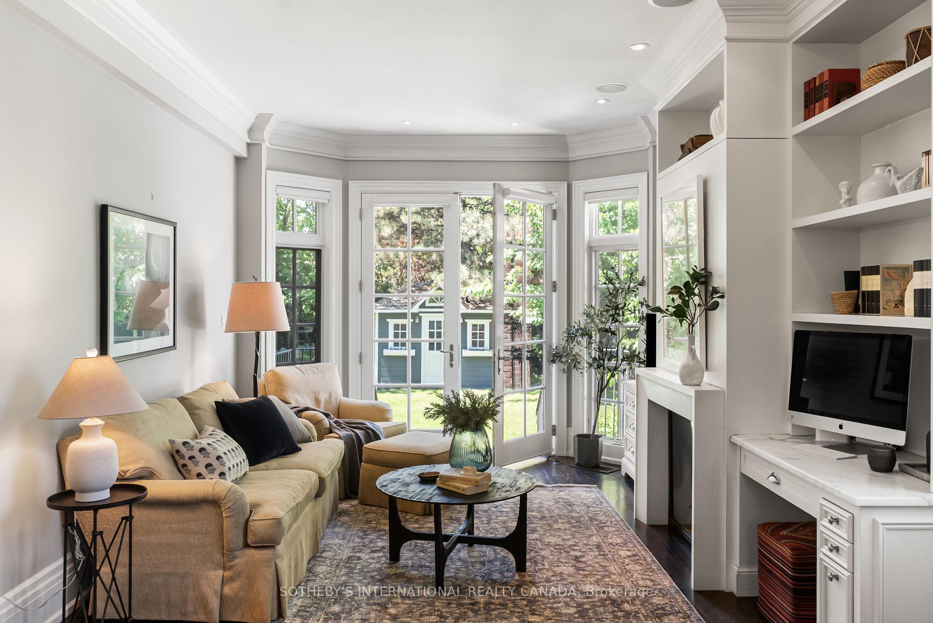 Photo 24 of 236 Poplar Plains Road, Toronto, Casa Loma — HOMEH