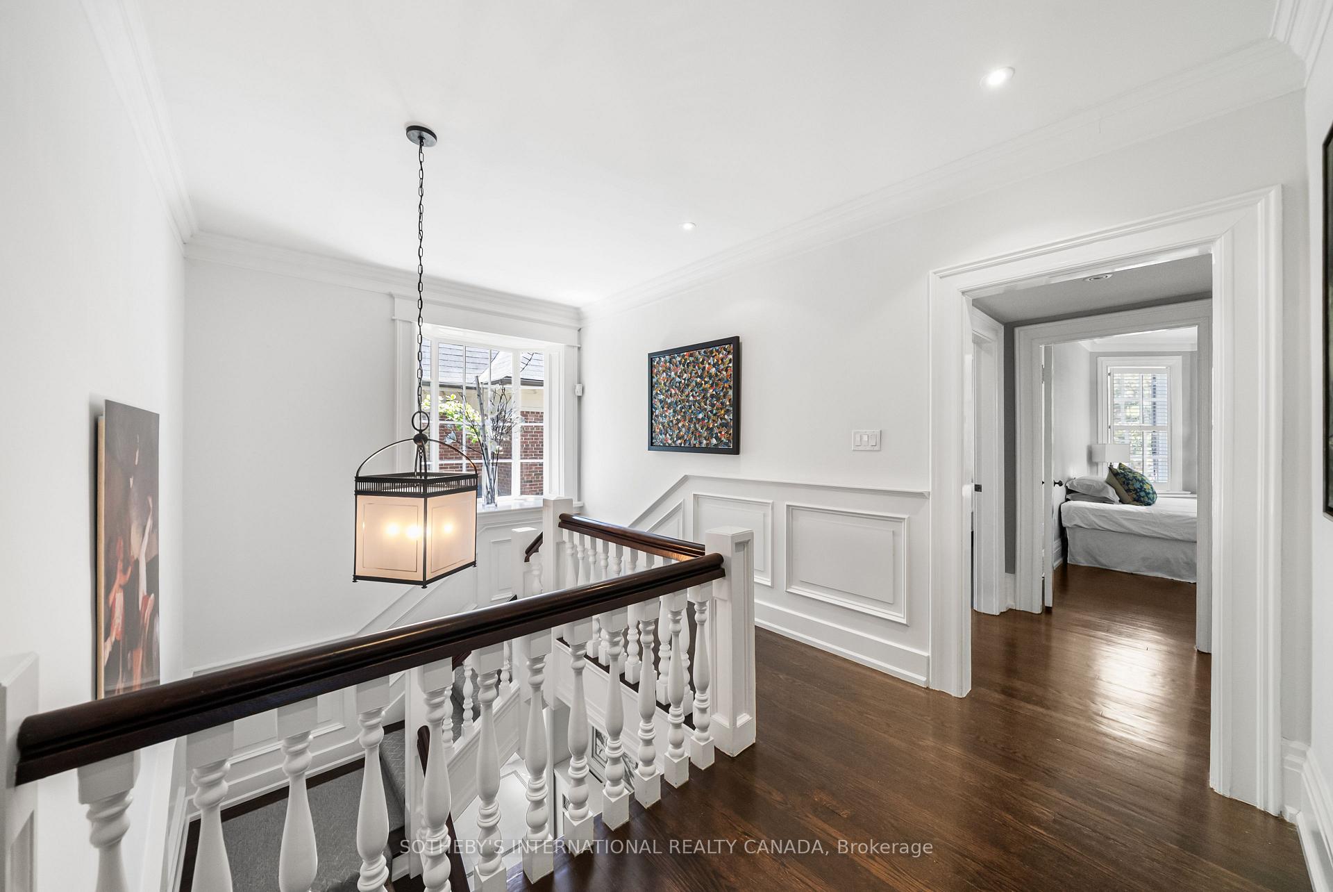 Photo 27 of 236 Poplar Plains Road, Toronto, Casa Loma — HOMEH