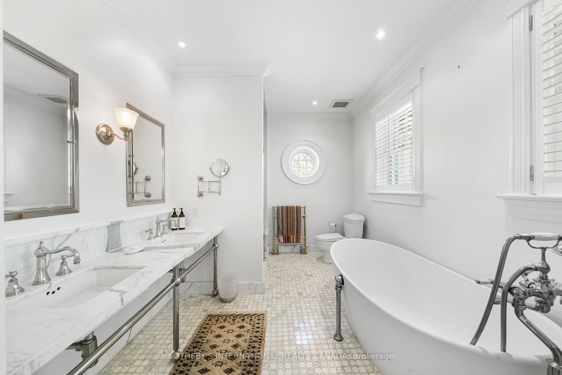 Photo 31 of 236 Poplar Plains Road, Toronto, Casa Loma — HOMEH