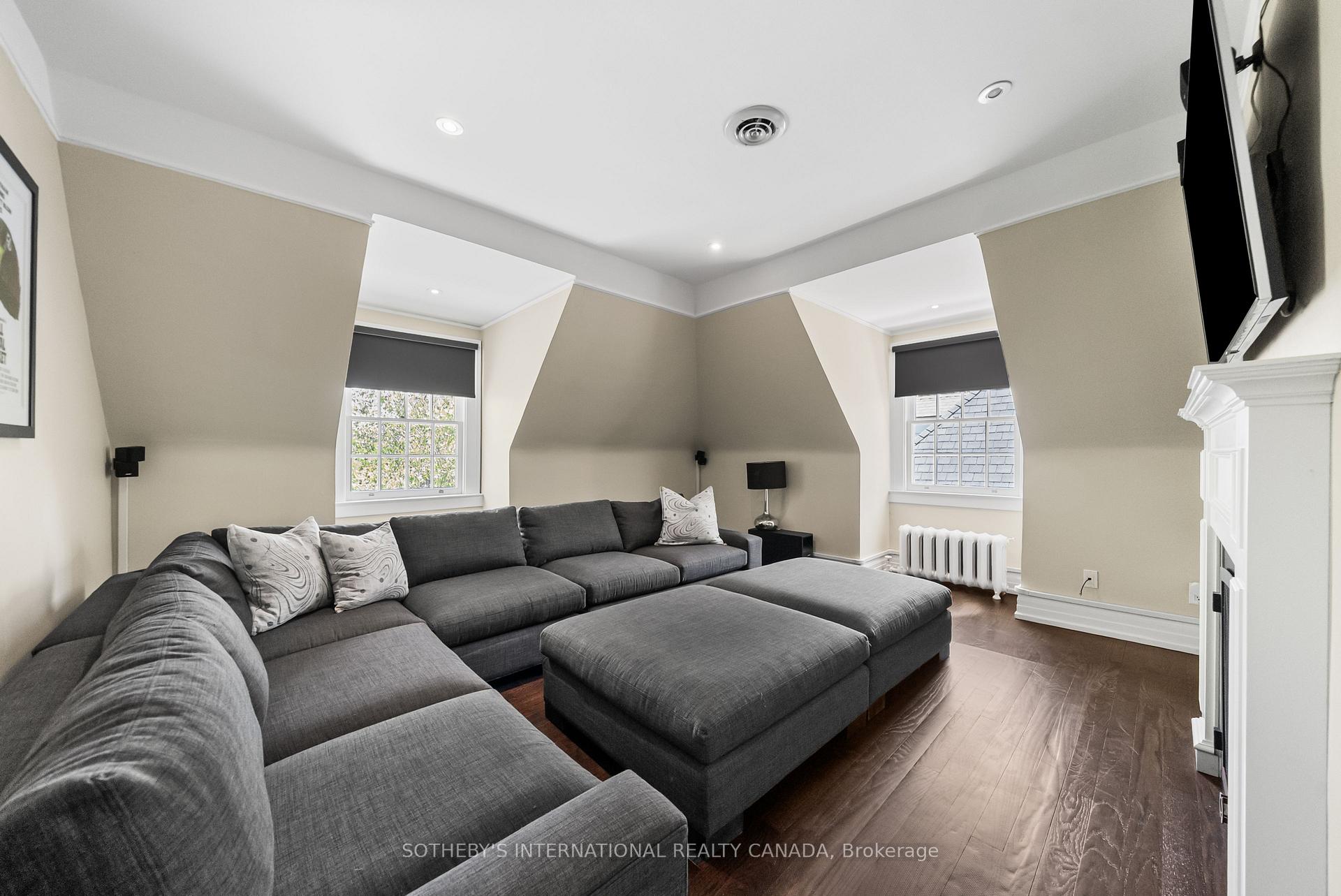 Photo 36 of 236 Poplar Plains Road, Toronto, Casa Loma — HOMEH