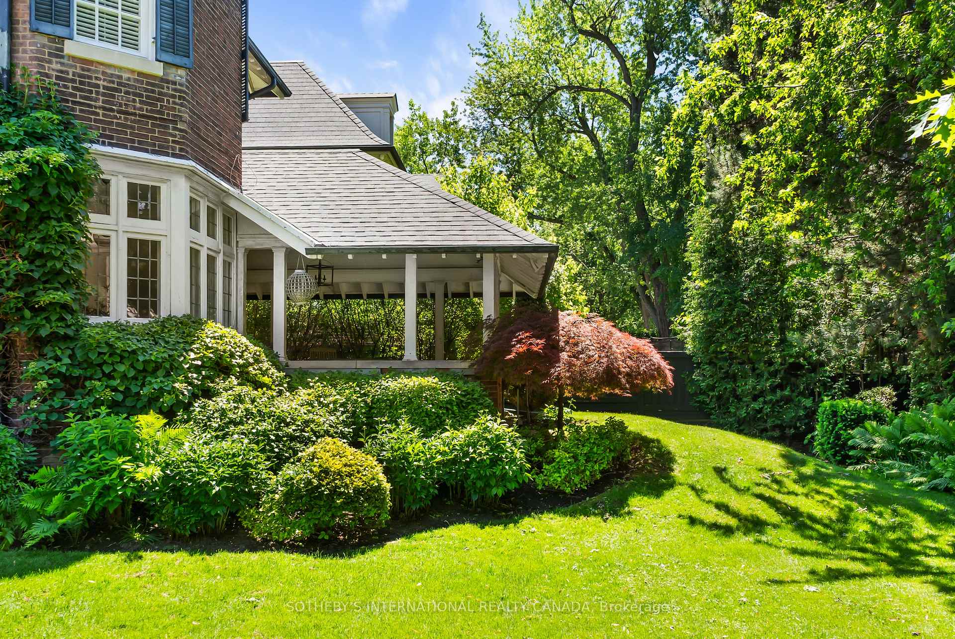 Photo 48 of 236 Poplar Plains Road, Toronto, Casa Loma — HOMEH