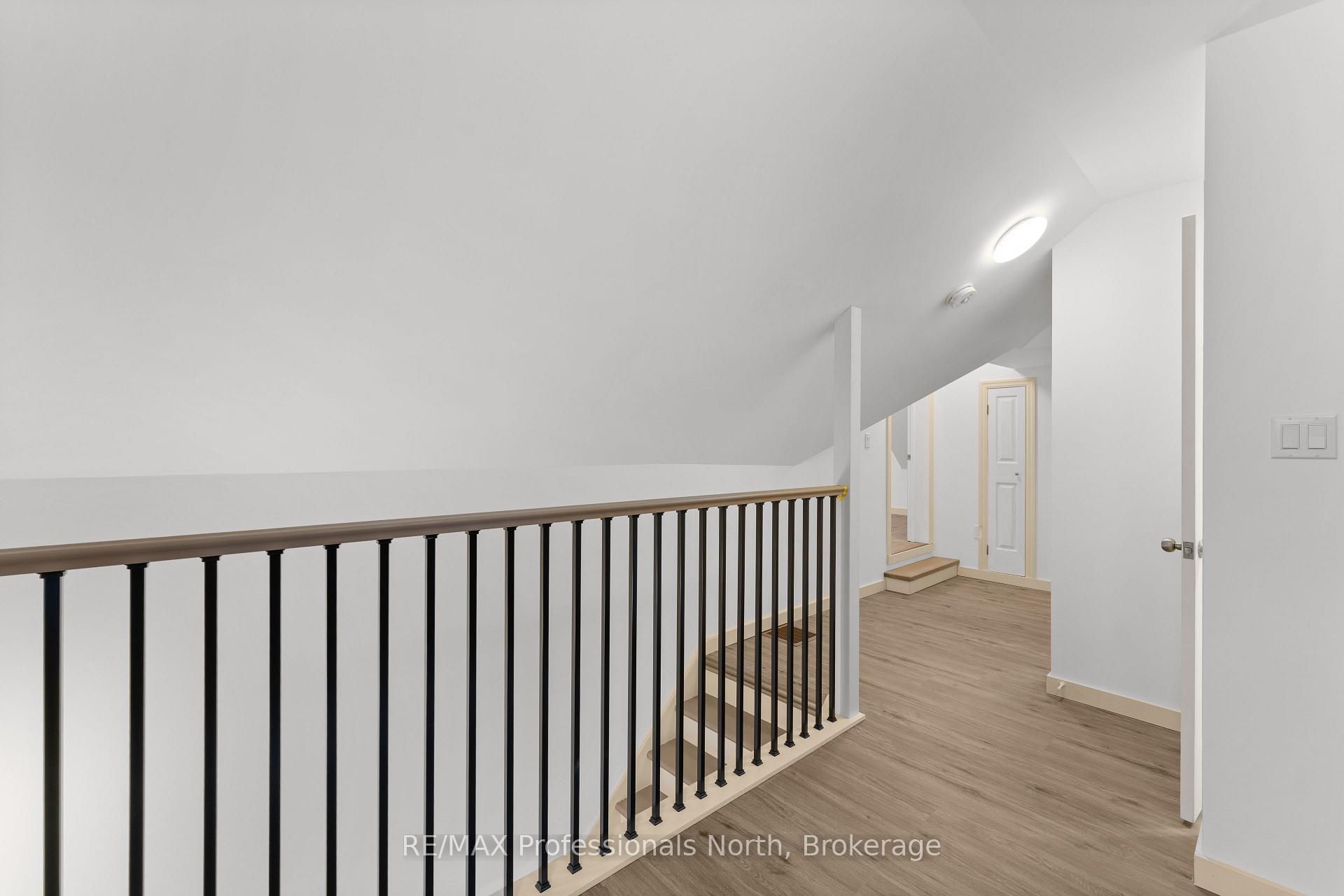 Photo 17 of 55 Park Street, Dysart et al, Dysart — HOMEH
