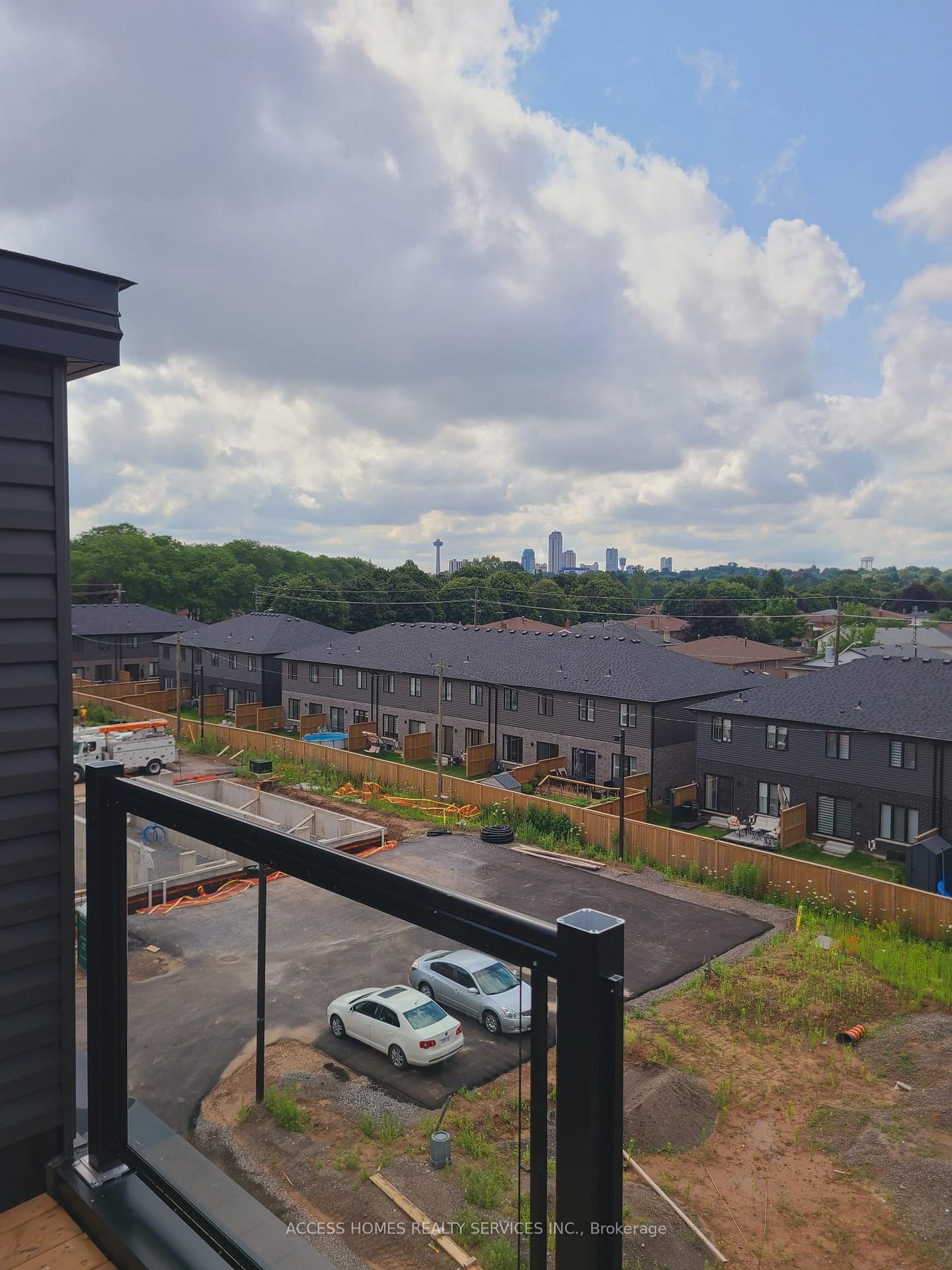 Photo 10 of Unit 95, 6705 Cropp Street, Niagara Falls, Morrison — HOMEH