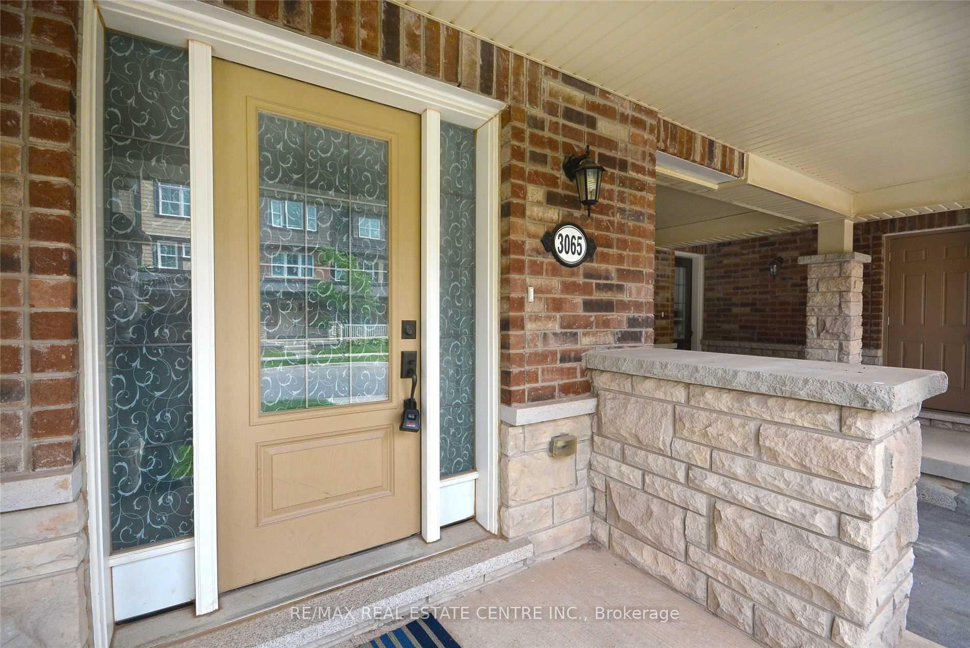 Photo 4 of 3065 Harebell Gate, Oakville, Glenorchy — HOMEH