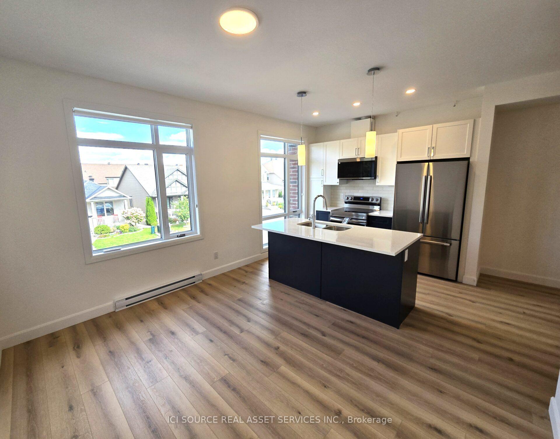 Photo 4 of Unit Second Floor, 873 Contour Street, Ottawa, Mer Bleue/Bradley Estates/Anderson Park — HOMEH