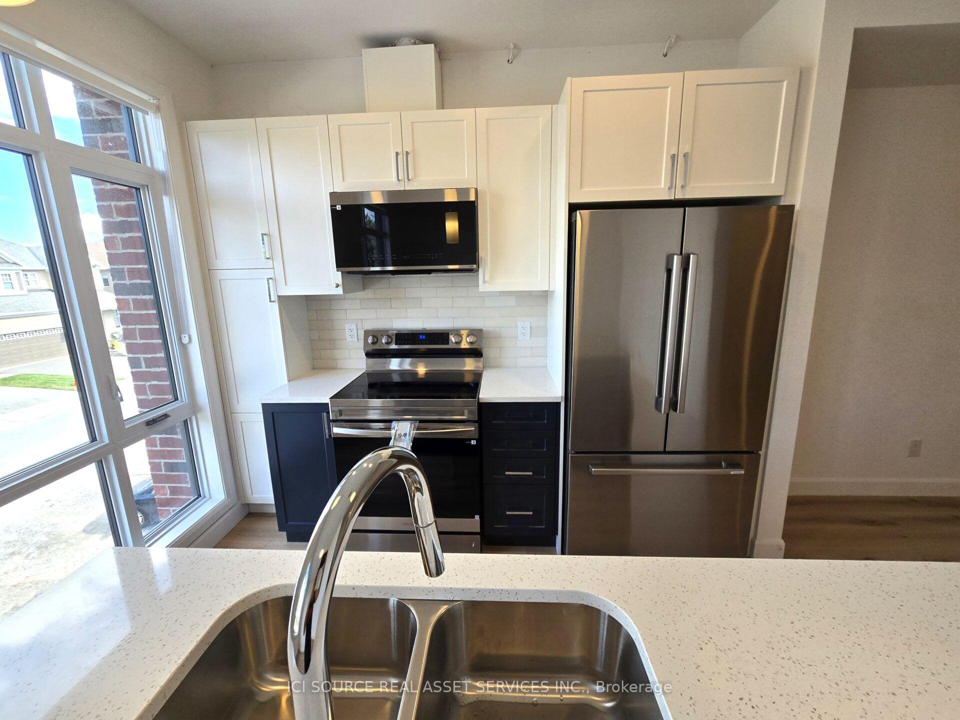 Photo 7 of Unit Second Floor, 873 Contour Street, Ottawa, Mer Bleue/Bradley Estates/Anderson Park — HOMEH
