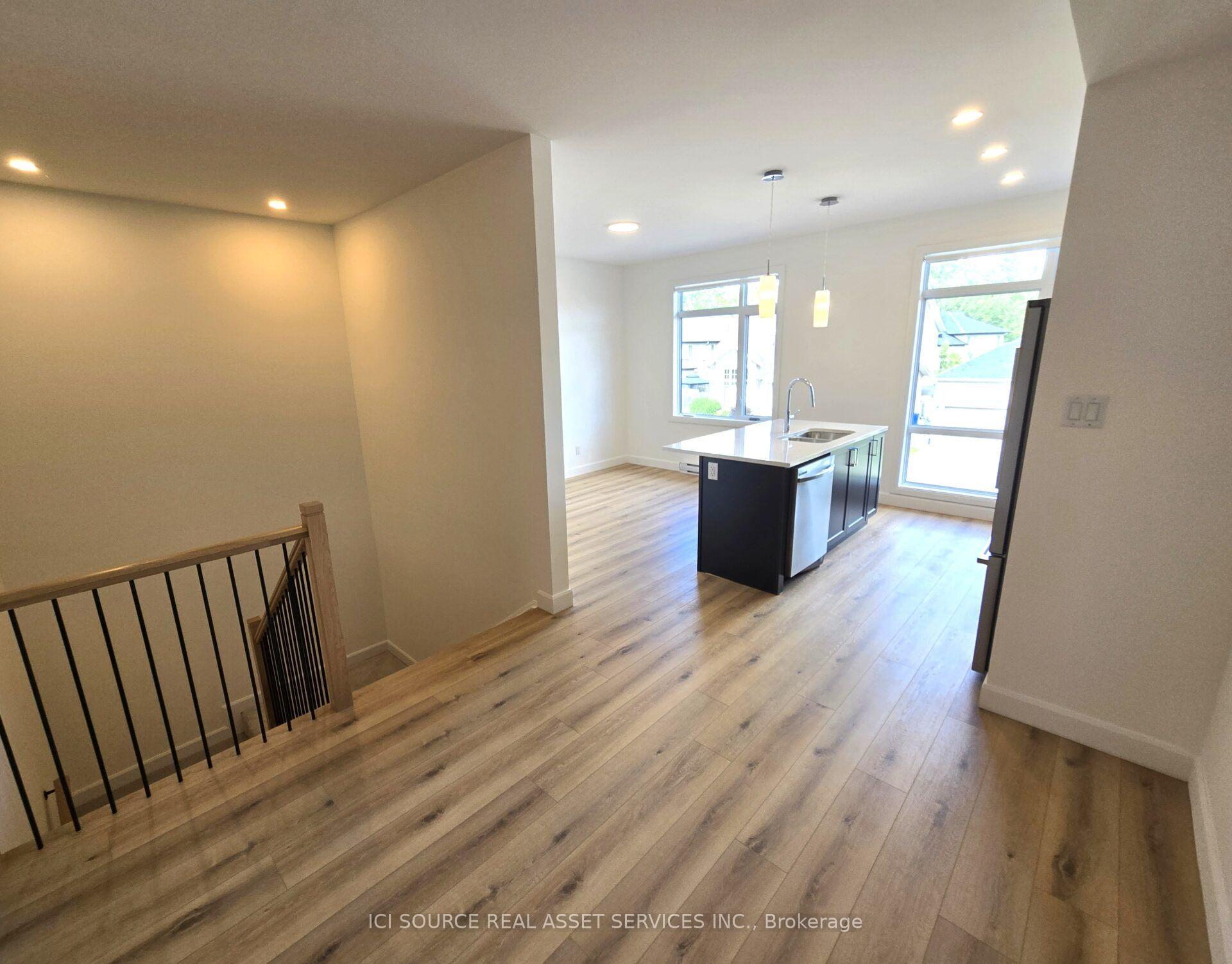 Photo 9 of Unit Second Floor, 873 Contour Street, Ottawa, Mer Bleue/Bradley Estates/Anderson Park — HOMEH