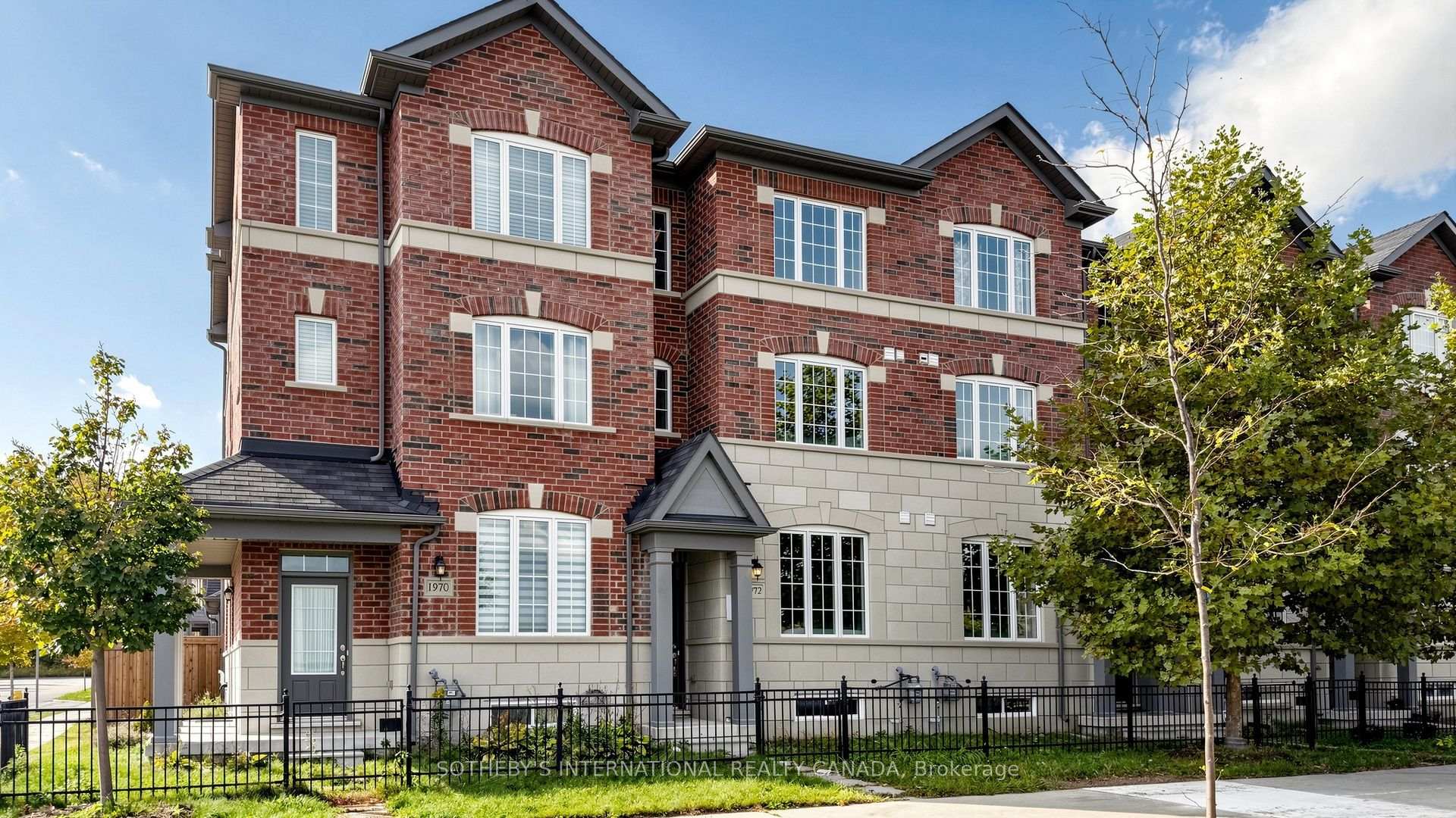 Photo 3 of 1972 Donald Cousens Parkway, Markham, Cornell — HOMEH