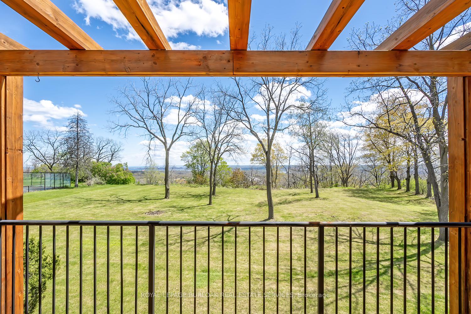 Photo 43 of 720 Mountain Brow Road W, Burlington, Rural Burlington — HOMEH